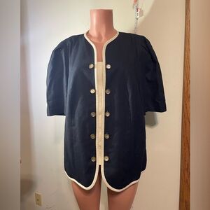 Leslie Fay shirt Blazer Look Women’s 16WP
Blue and white pearl buttons top‎